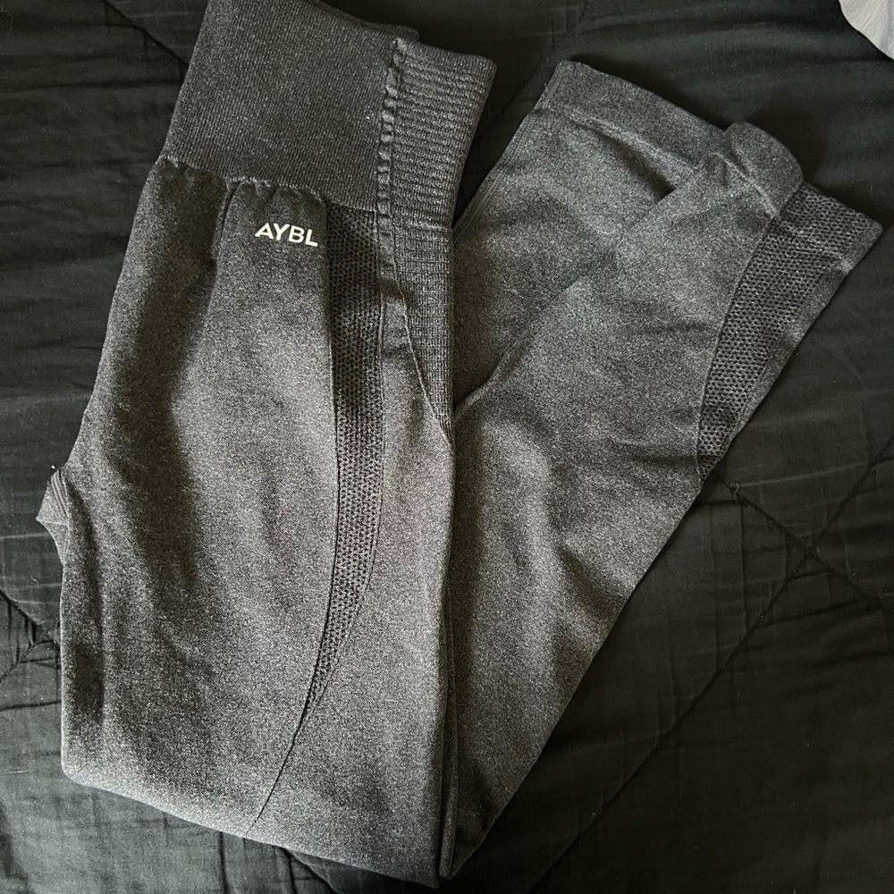 abyl leggings